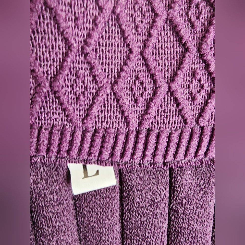 Purple Pleated Fabric - Picture 3 of 4